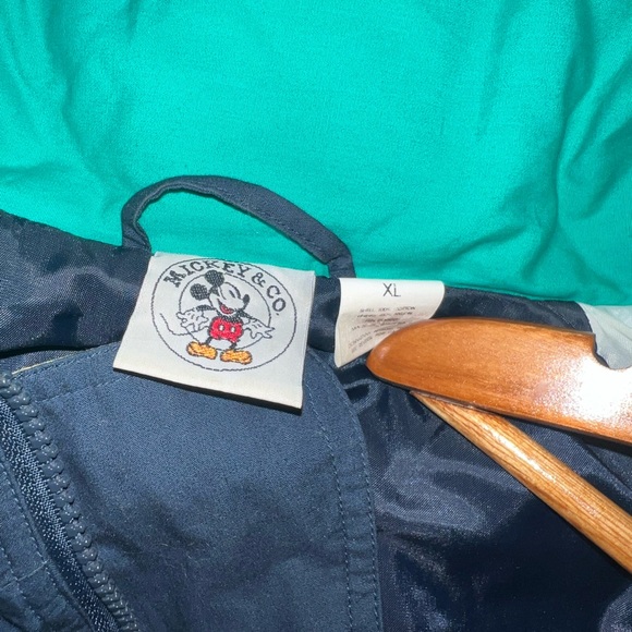 Vintage 90s Mickey Windbreaker Jacket - Picture 3 of 7